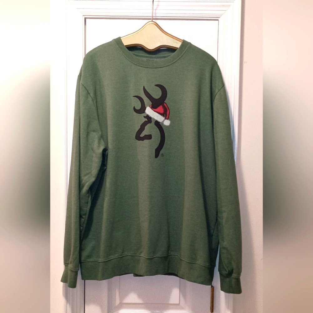 Browning green Black Santa Hat Men's Sweatshirt Size XXXL